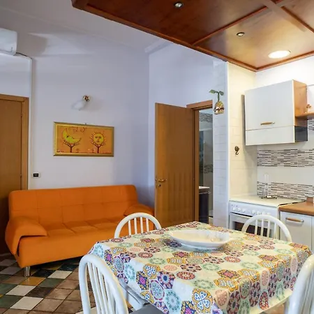 La Casa Di Luca - By Host4u Appartement