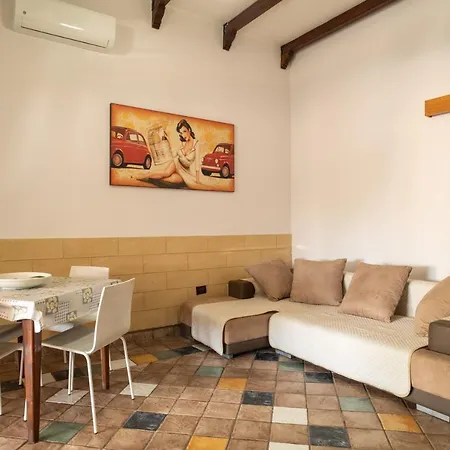 Appartement La Casa Di Luca - By Host4u Pulsano